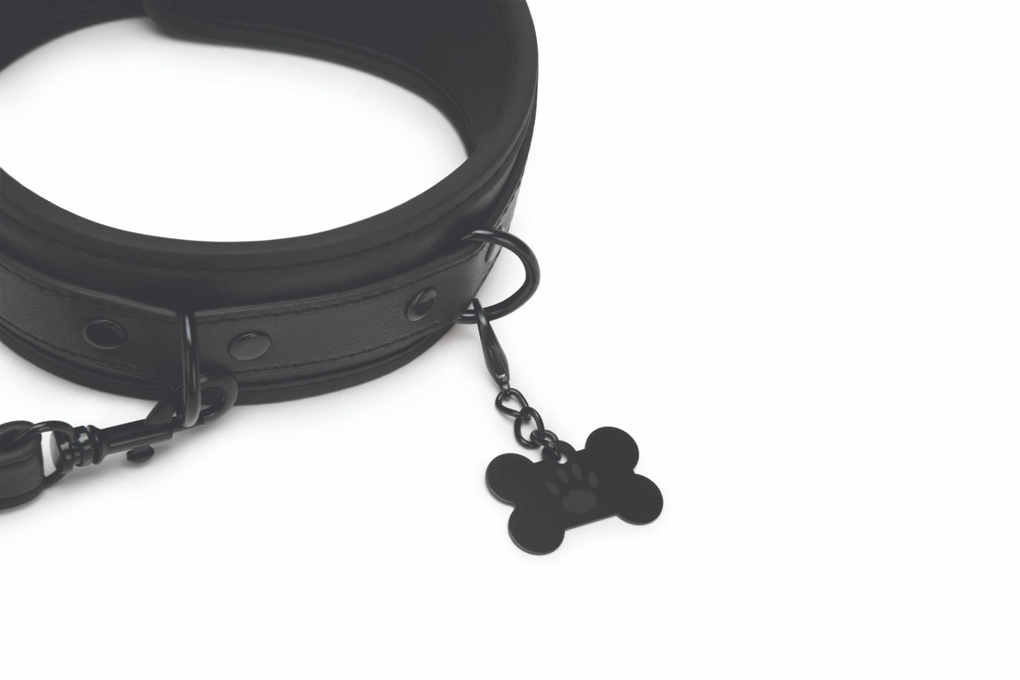 PROWLER RED COLLAR AND LEASH