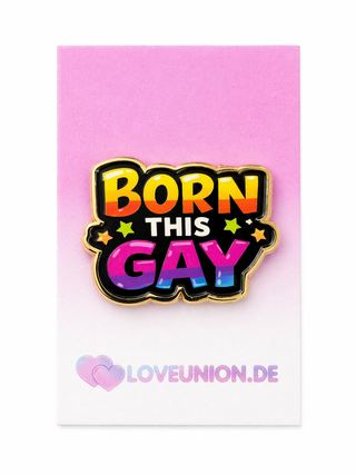 Exklusiver „Born This Gay“ Pin – Bunter Pride Schriftzug – Gold-Edition - love-union.de