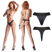Amber - Black Thongs - Love-union.de
