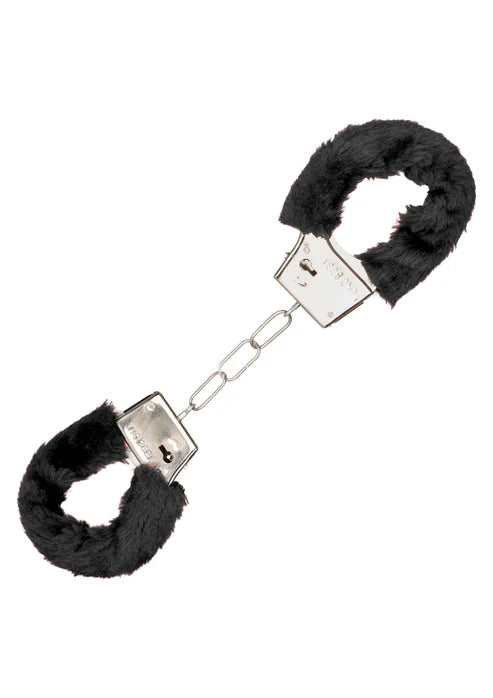 CalExotics - Playful Furry Cuffs – Verstellbare Handschellen mit Fell - Love-Union.de