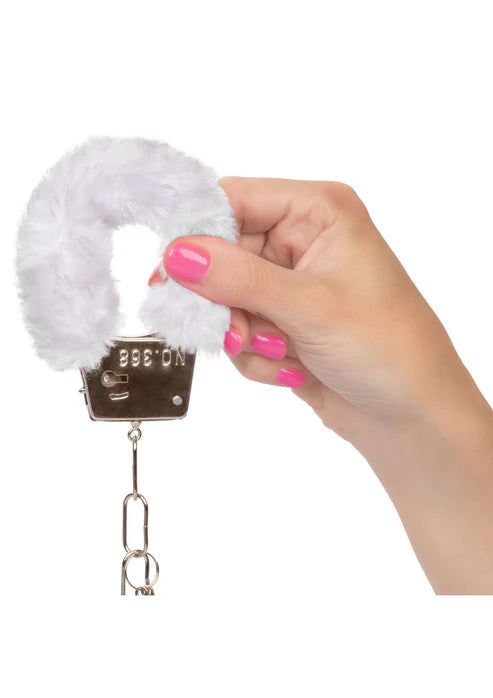 CalExotics - Playful Furry Cuffs – Verstellbare Handschellen mit Fell - Love-Union.de
