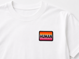 HUMAN Patch – Pride Statement zum Aufbügeln