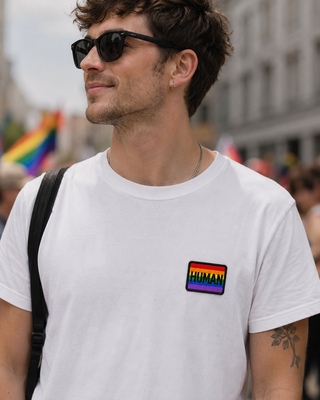 HUMAN Patch – Pride Statement zum Aufbügeln