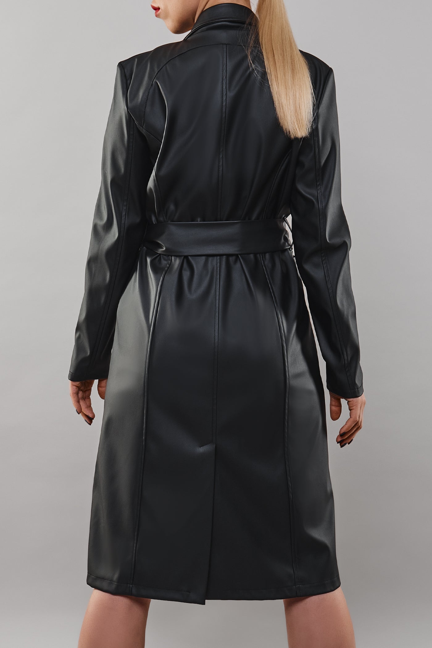Selina - Black Coat - Love-union.de