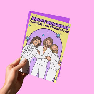 Geburtstagskarte „Congrats On Stayin' Alive“ – Humorvolle Happy Birthday Grußkarte im A6-Format
